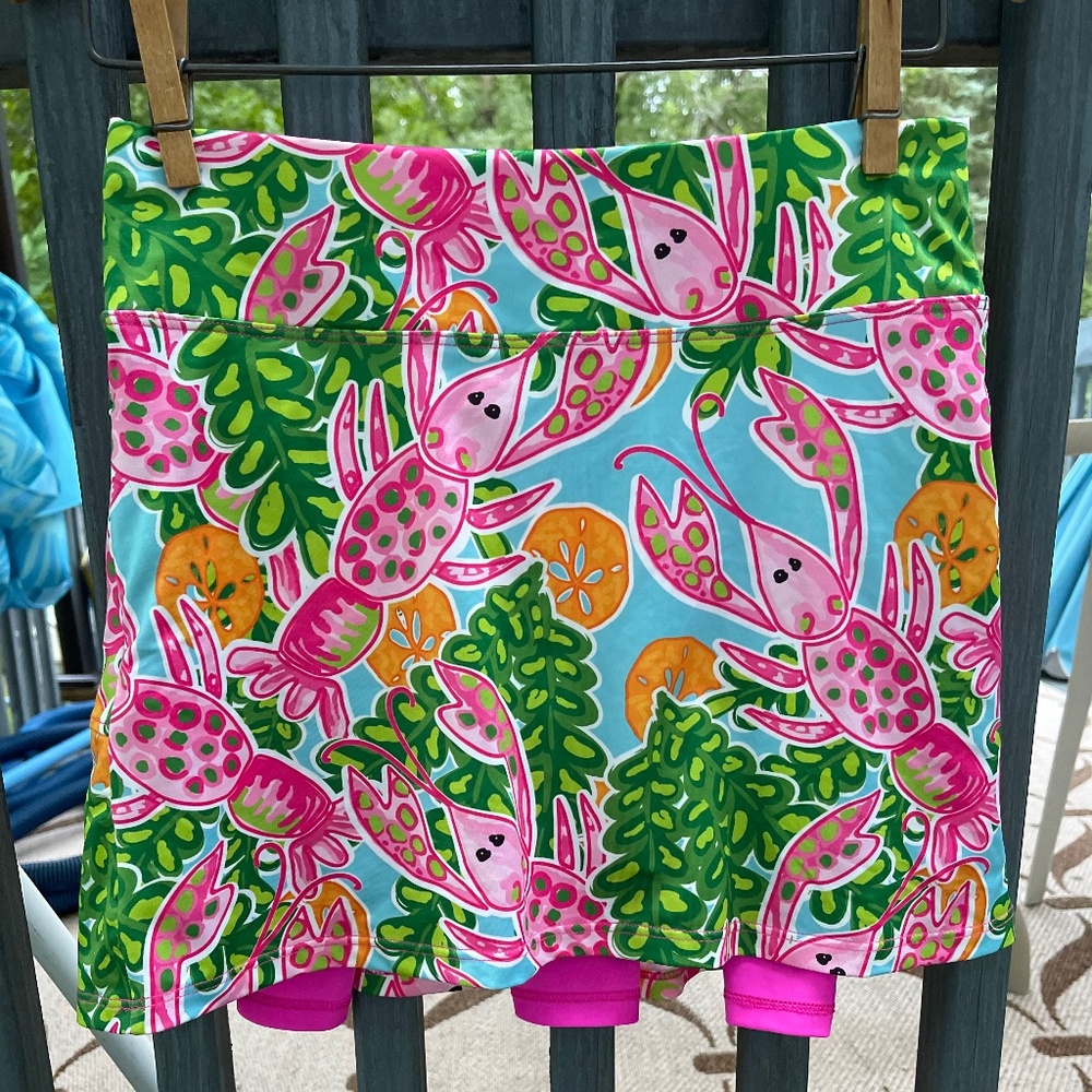 AB Sport golf Skort with back pleats, adorable lobster print, new without tags